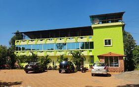 Hotel Golden Galaxy